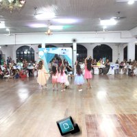 Baile da Piscina Infantil